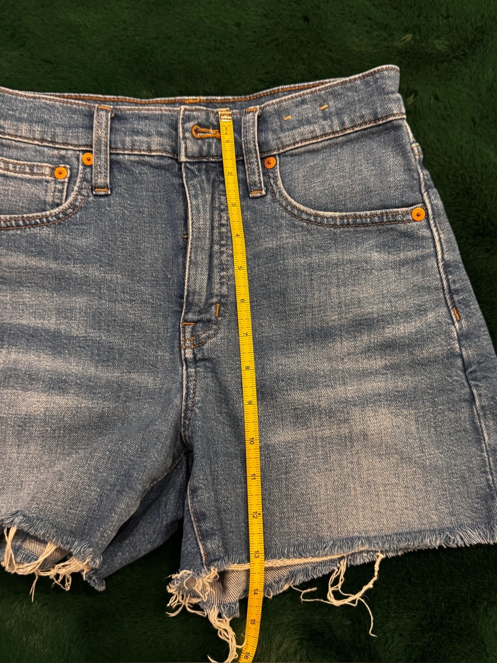 Madewell High-Rise Denim Shorts Size 24 Medium Blue Wash Raw Hem Frayed Cutoff - Picture 7 of 11